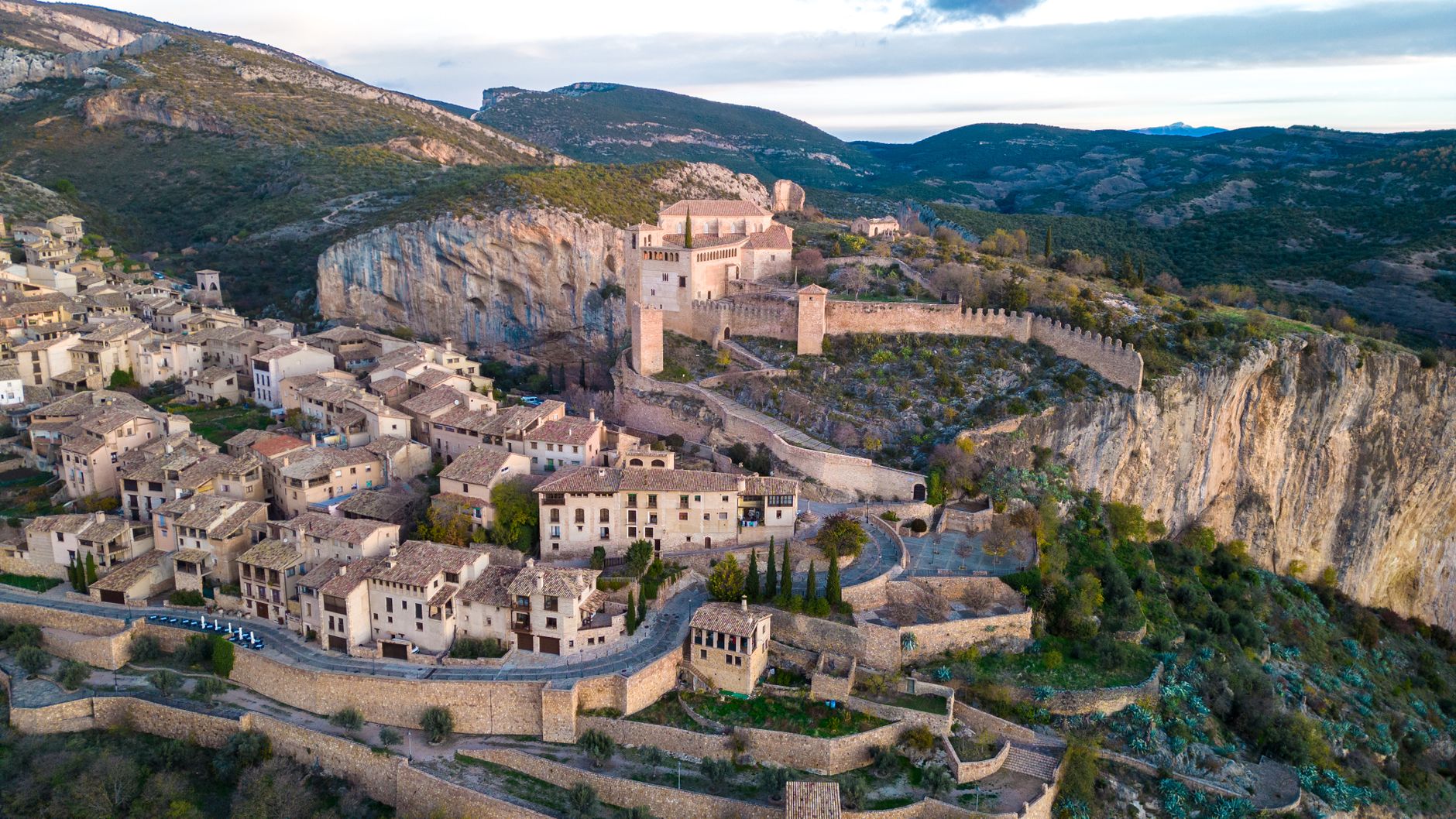 Vista de Huesca capital, ciudad del Alto Aragón con amplia oferta sanitaria privada