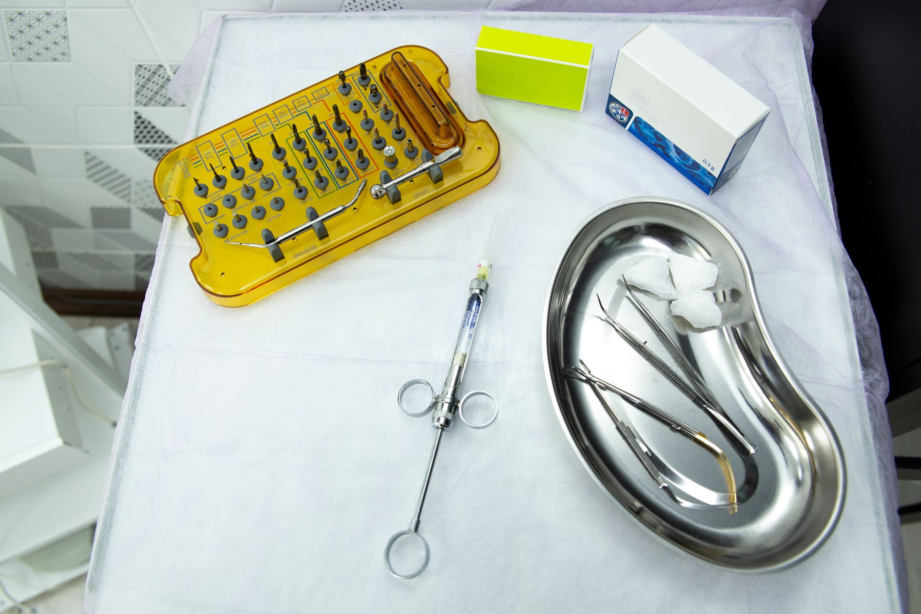 Ana González Blanco, Ortodoncia Lingual — Clínica Dental en Uría, Oviedo