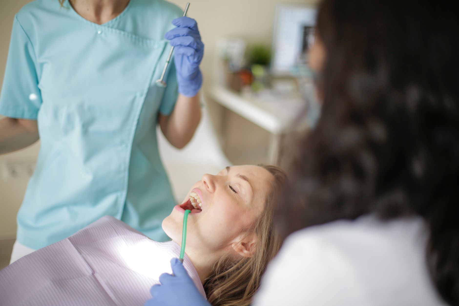 Tratamiento dental implantes en Clínica Urgel Valladolid