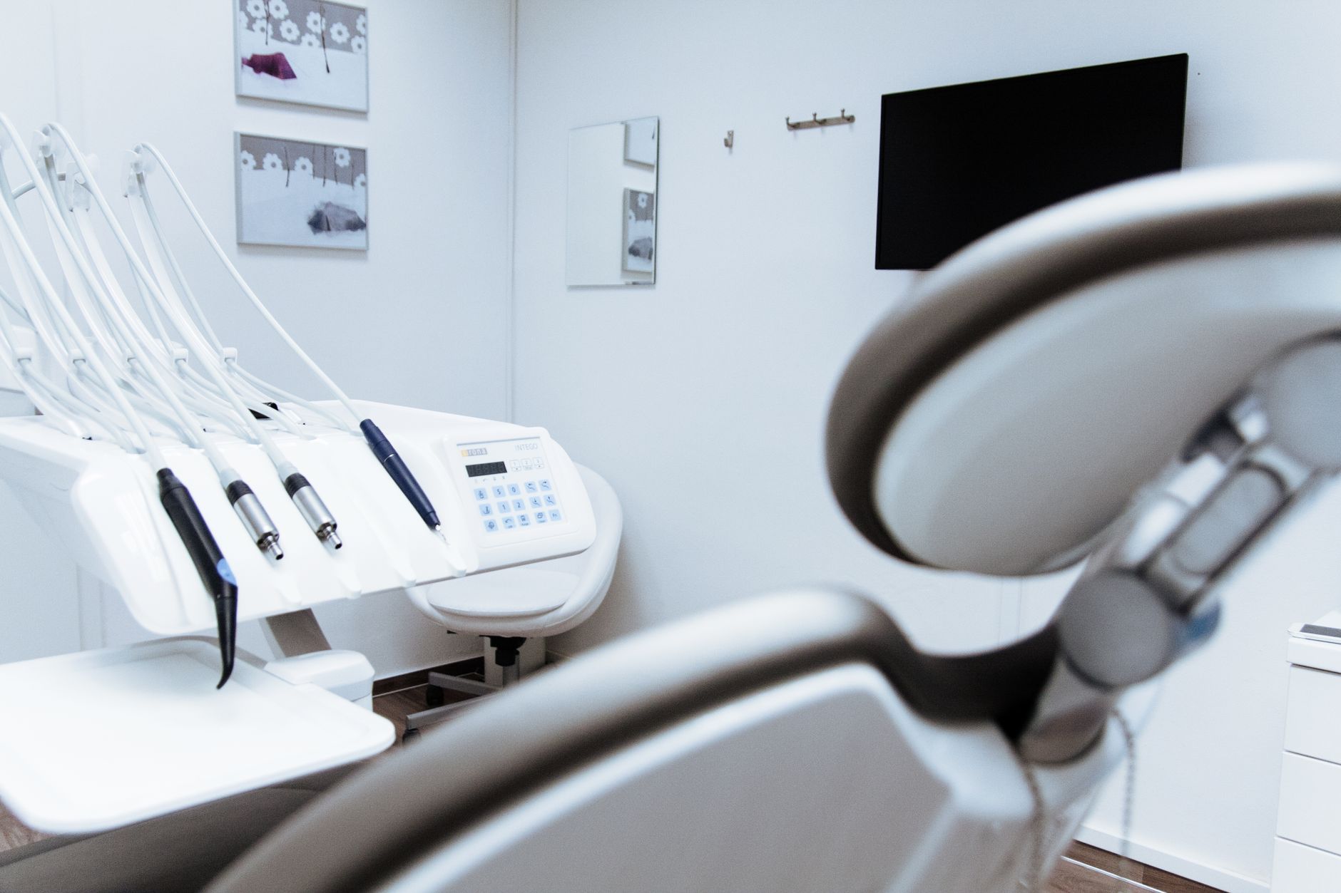 Clínica Dental Adeslas Talavera — Clínica Dental - Dentista